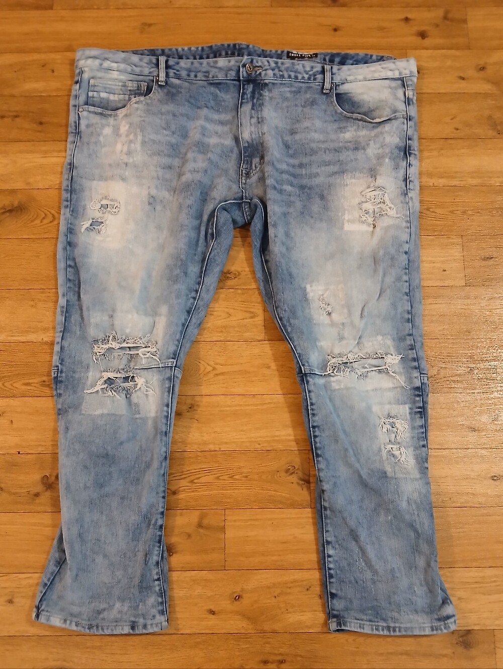 SMOKE RISE Distressed - Picture 4 of 5